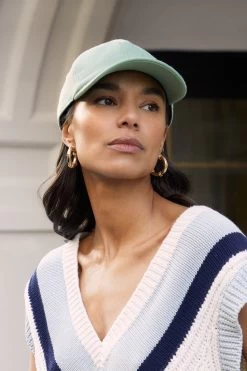 Adjustable Green Baseball Cap -Chic Hats Shop ADJUSTABLE GREEN BASEBALL CAP 2