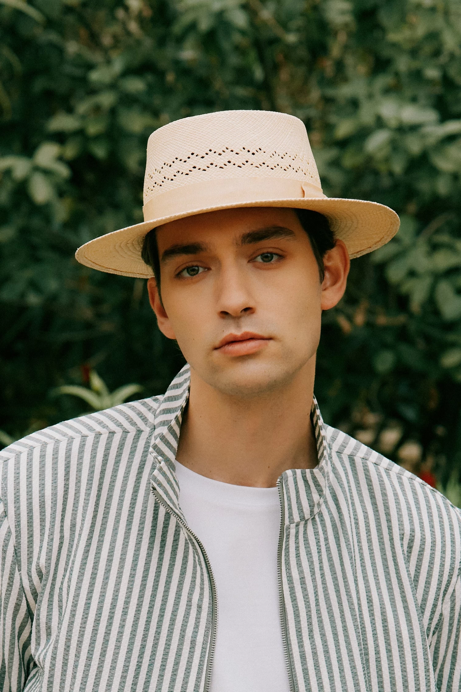 Chic Hats Shop -Chic Hats Shop HASTINGS PORK PIE PANAMA LIFESTYLE SHOT 57bad241 3e00 410b aa3f e07dfe05f4d6