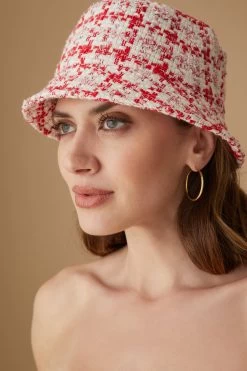 Rye Puppytooth Bucket Hat 5 Rye Puppytooth Bucket Hat -Chic Hats Shop RYE PUPPYTOOTH BUCKET HAT 1 628e5bfa af45 4422 bceb 2f42739f8bd1