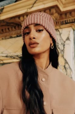 Two-Tone Cashmere Ski Beanie -Chic Hats Shop TWO TONE CASHMERE SKI BEANIE RESIZED 1